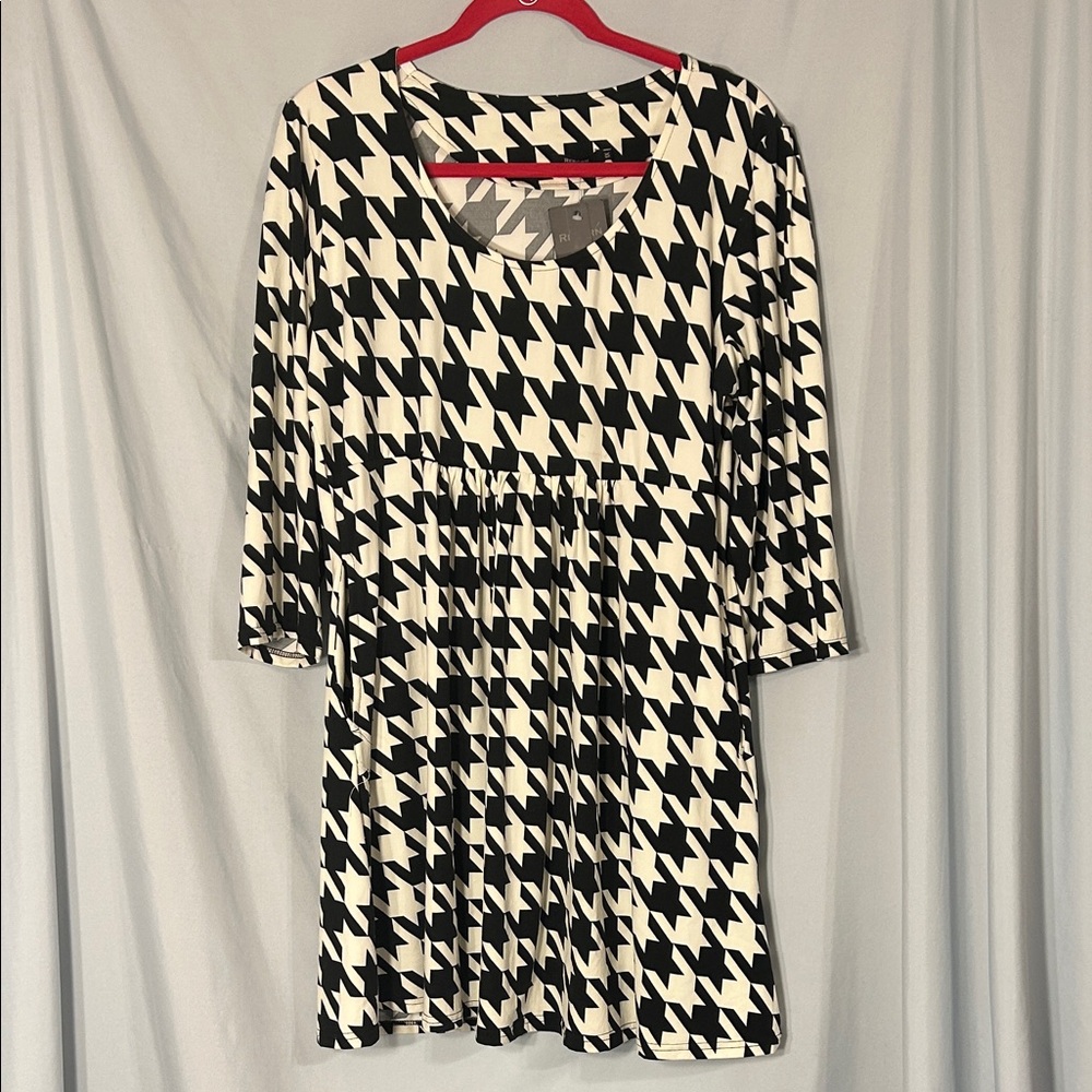 Reborn Black and White Houndstooth Tunic Dress